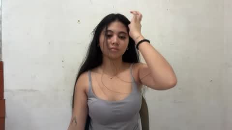 thelifeof_kiara online show from August 1, 12:38 am