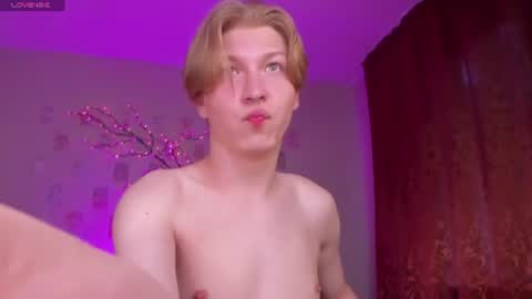 themikesever online show from August 2, 3:13 am