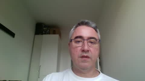 Themohican online show from May 11, 12:40 pm