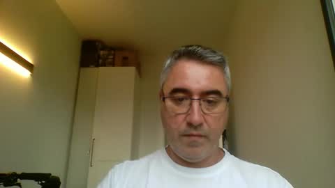 Themohican online show from May 12, 10:04 am
