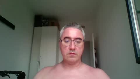 Themohican online show from May 31, 6:43 pm