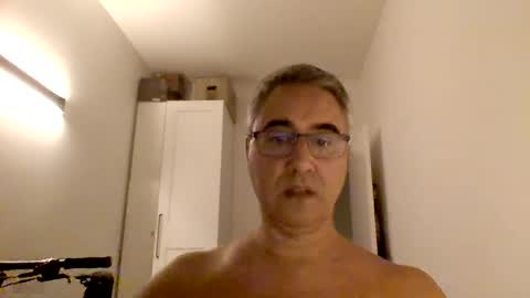 Themohican online show from August 14, 6:44 pm