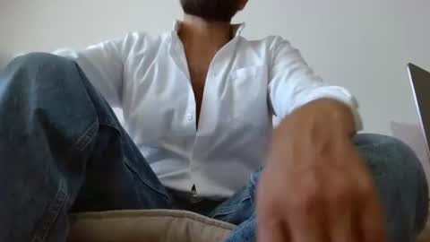 TheMonarchGoat online show from July 25, 8:40 am
