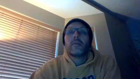 theo6974z online show from June 19, 1:00 pm