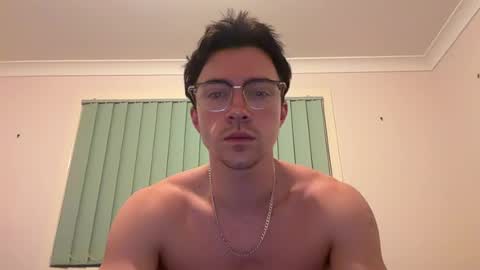 theone206724 online show from August 6, 12:15 pm