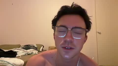 theone206724 online show from August 11, 12:18 pm