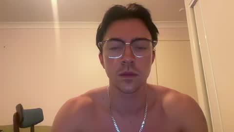 theone206724 online show from August 15, 10:41 am