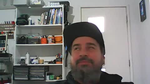 aussiebeard online show from July 23, 3:42 am