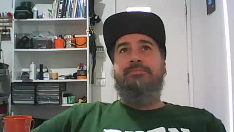 aussiebeard online show from July 25, 3:32 am
