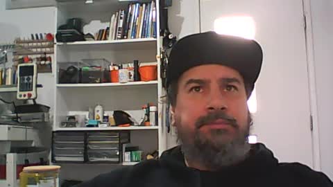 aussiebeard online show from August 3, 2:51 am