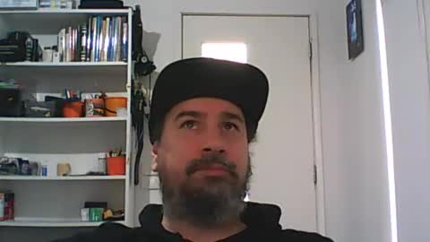 aussiebeard online show from August 5, 1:36 am