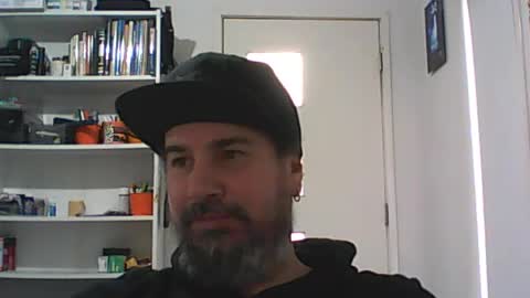 aussiebeard online show from August 5, 2:53 am