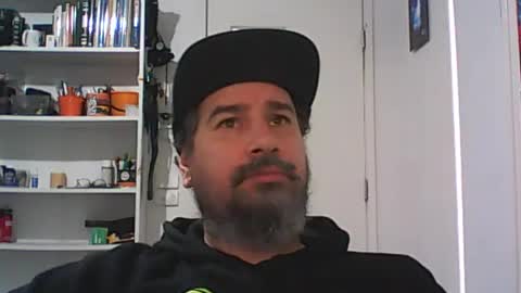 aussiebeard online show from August 9, 1:28 am