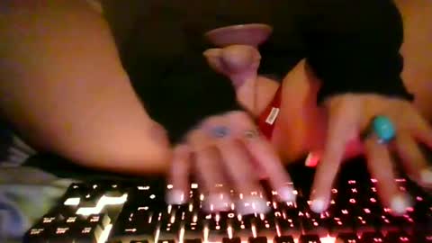 the peach princess  online show from July 28, 6:30 am