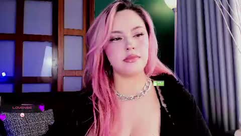 Rosie  online show from July 29, 8:38 pm