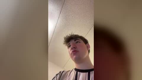 thereal_shayne2 online show from August 13, 6:11 pm