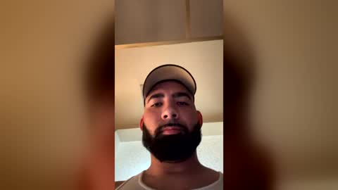 therealrambo25 online show from June 24, 2:08 pm