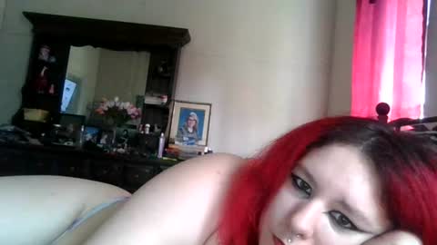 thered_scarlett online show from July 9, 5:40 pm