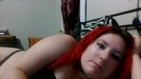thered_scarlett online show from July 19, 1:40 am