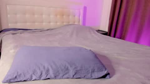 Theresa online show from August 4, 2:08 am
