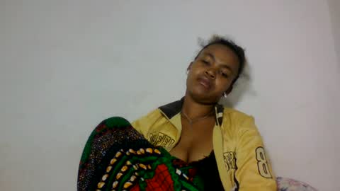 theresee251341 online show from August 14, 6:33 pm