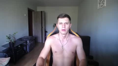 Nick   online show from August 3, 11:39 am