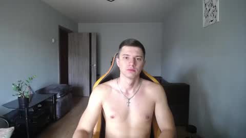 Nick   online show from August 4, 6:43 am