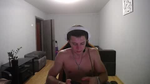 Nick   online show from August 13, 5:16 pm