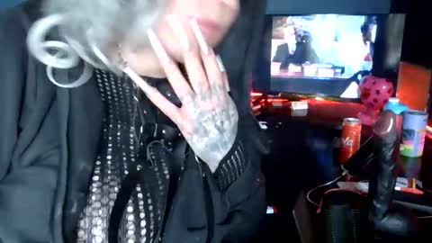 theshowgirl online show from May 17, 3:02 pm