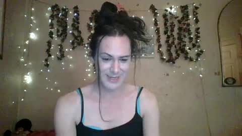 sillymillie0 online show from July 12, 3:35 am