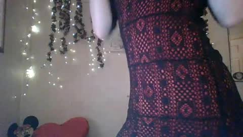 sillymillie0 online show from July 16, 6:41 pm