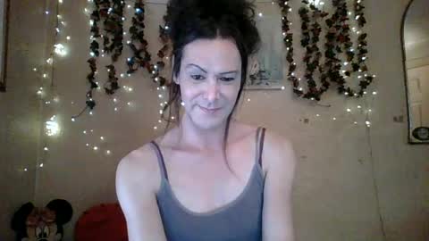 sillymillie0 online show from August 16, 4:33 pm