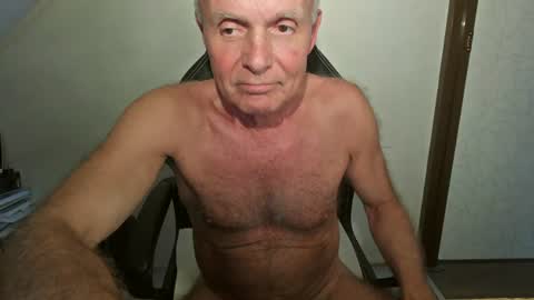 NudeDJ online show from June 25, 6:11 pm