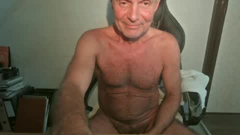 NudeDJ online show from June 29, 5:04 pm