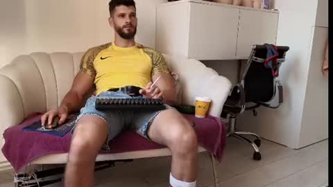 TheTop online show from August 2, 4:19 am