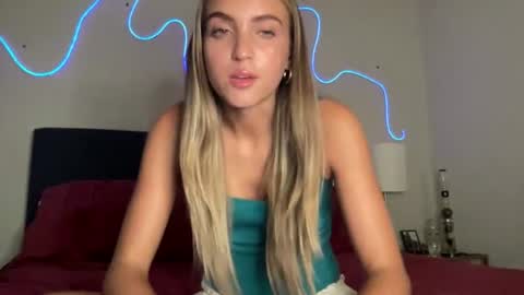 Tova online show from August 11, 3:52 am