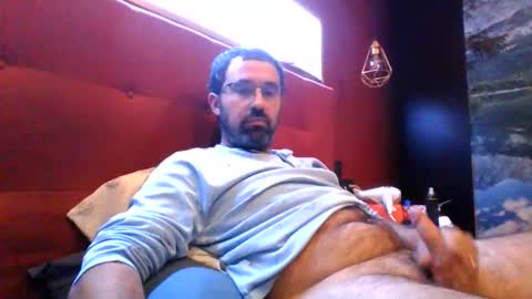 Carlos1990 online show from May 18, 9:15 pm