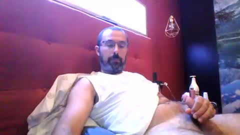 Carlos1990 online show from August 1, 5:13 am