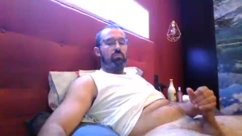 Carlos1990 online show from August 4, 2:08 am