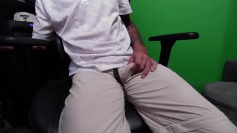 TheVulvaAddict aka kuruptxxx online show from June 23, 6:53 pm