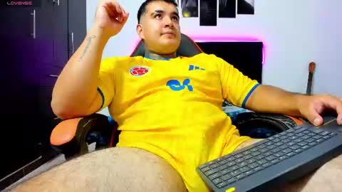 Thiago online show from July 27, 8:20 am