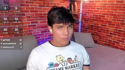 thiago online show from August 13, 8:12 pm