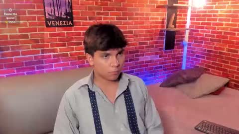 thiago online show from August 15, 2:10 pm
