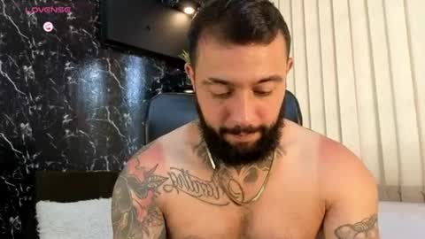 Thiago online show from August 9, 8:43 pm