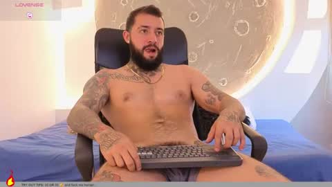 Thiago online show from August 10, 3:35 pm