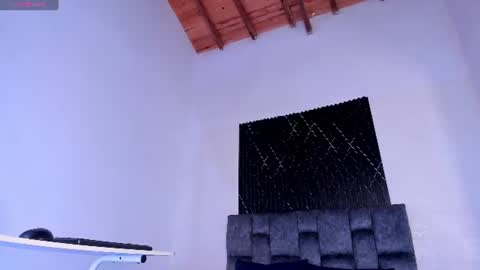 thiagosexy005 online show from August 12, 12:35 am