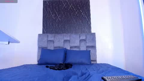 thiagosexy005 online show from August 12, 2:47 am