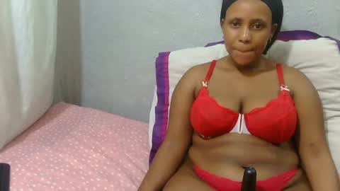 thiccbaddiexo online show from July 1, 6:47 am