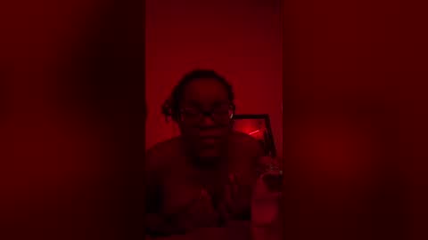 thicchickk online show from August 18, 7:36 am
