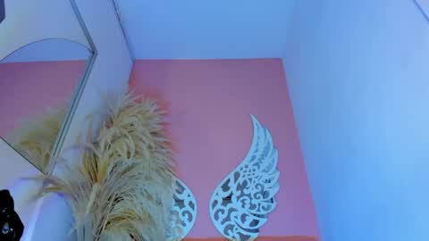 Lexxy online show from April 21, 12:11 pm